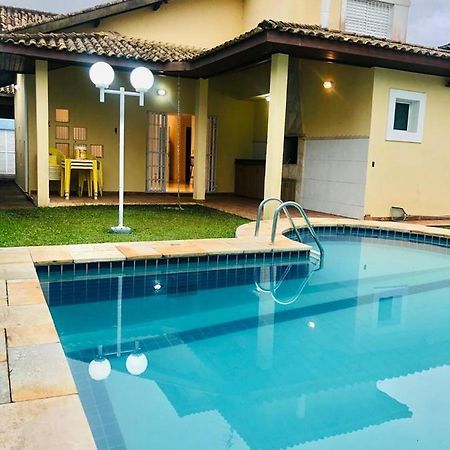 Вілла Casa Praia Гуаружа Екстер'єр фото